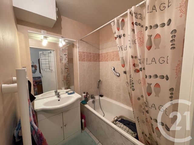 Appartement F2 à vendre - 2 pièces - 46.0 m2 - BLAIN - 44 - PAYS-DE-LOIRE - Century 21 Espace De L'Isac